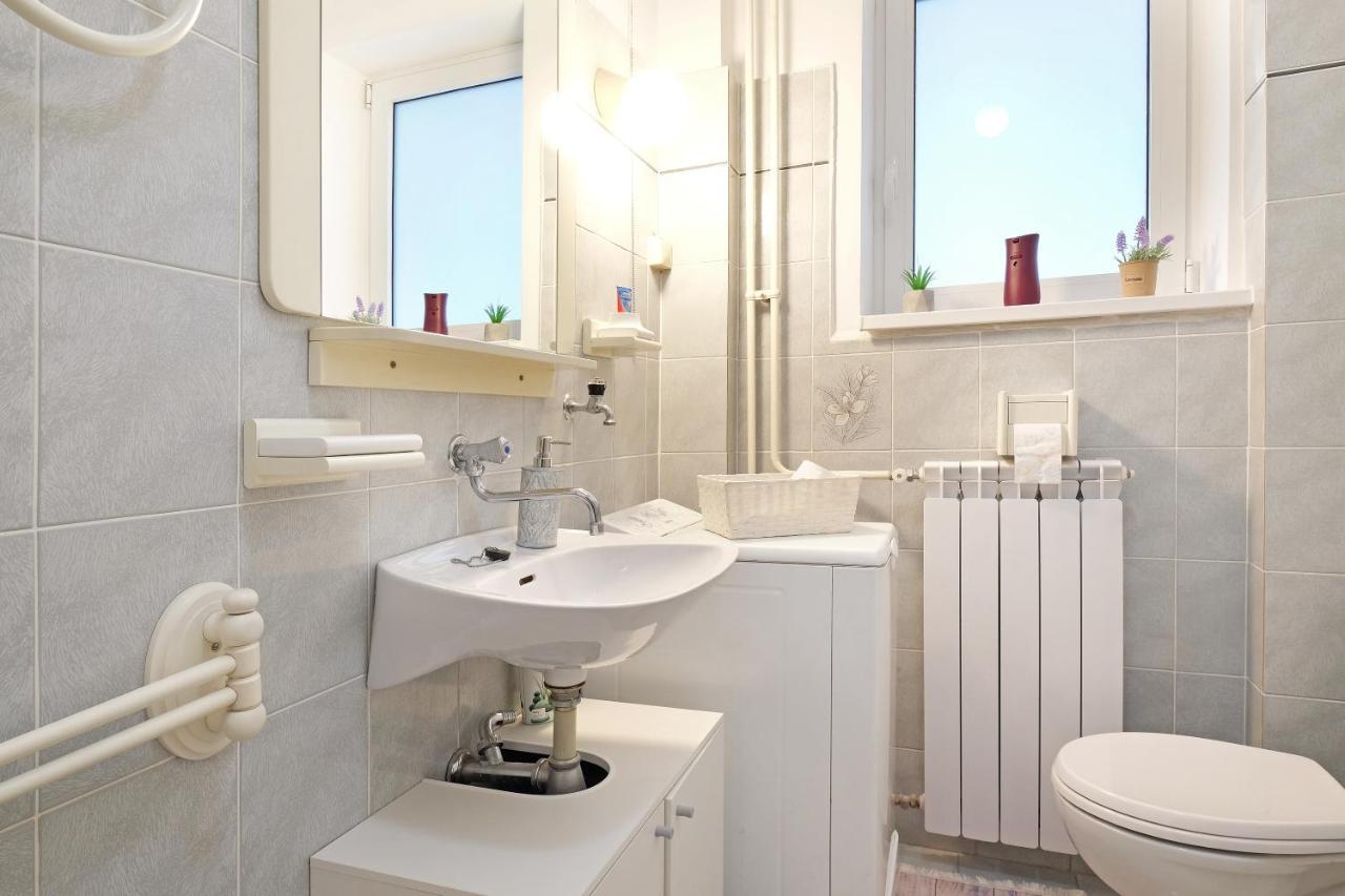 Zen City Center Apartment & Garage Nearby 贝尔格莱德 外观 照片